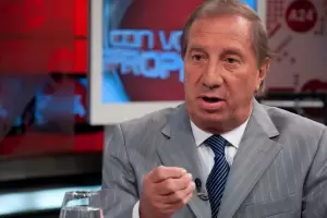 Carlos Bilardo dio positivo de coronavirus