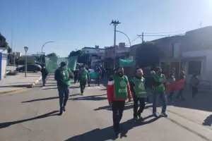 ATE volvi a marchar por la reincorporacin de los despedidos en Recreo