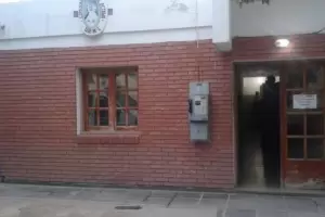 Desinfectaron y controlaron por prevenci�n a polic�as de la Comisar�a Octava