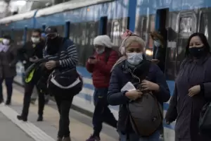 Ms de 200 cientficos dicen que la OMS ignora el riesgo de que el virus flote en el aire