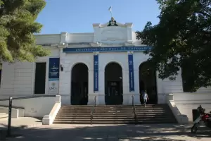 Pago a Monotributistas y Becados