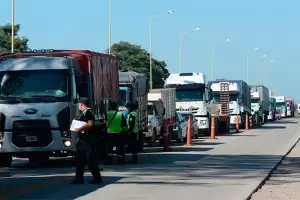 Bioqu�micos se suman a los testeos de los camioneros