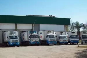 Ante la deteccin de casos positivos en empleados de Natilla, se determin el cierre temporal del frigorfico