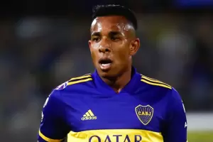 Sebastin Villa se somete a un peritaje psiquitrico por la denuncia de abuso sexual