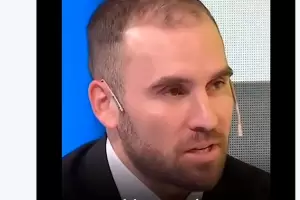 Clarito como el agua: Cristina Kirchner apoy en forma explcita la estrategia de Martn Guzmn sobre la deuda