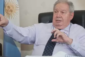 Cceres volvi a defenderse y compar su situacin de jubilado con la de Dusso