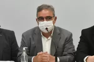 Confirmado: El Gobernador de la provincia di negativo en Covid-19