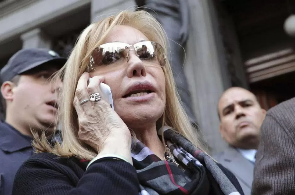 Zulema seguir� divorciada del ex presidente.