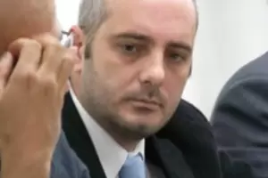 Lo condenaron y deber hacer un tratamiento psicolgico por atropellar a una familia