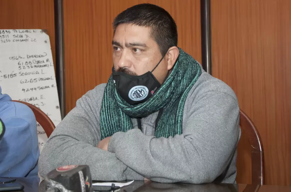 Arvalo en la conferencia de prensa