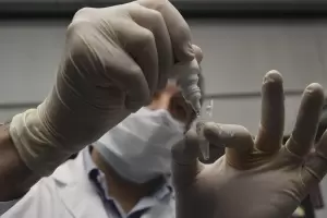 OMS afirma que "quizs nunca haya una solucin" para el coronavirus