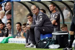 El Leeds de Bielsa busca un nuevo triunfo ante el Liverpool: hora, TV y formaciones