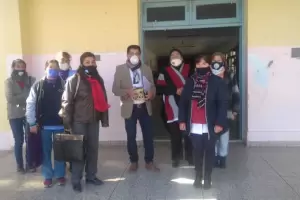 Gordillo asegur que ayer se deposit el dinero para la compra de insumos de limpieza