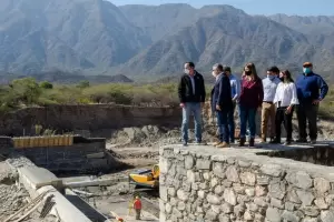 Jalil de recorrida por la obra del Acueducto Norte