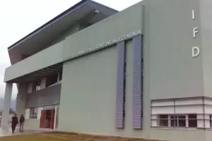 El pase de los IES a Ciencia y Tecnologa ser en el 2021 y gener polmica en los docentes