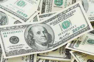 Dlares financieros suben ms de $20 y se despegan de la cada del blue