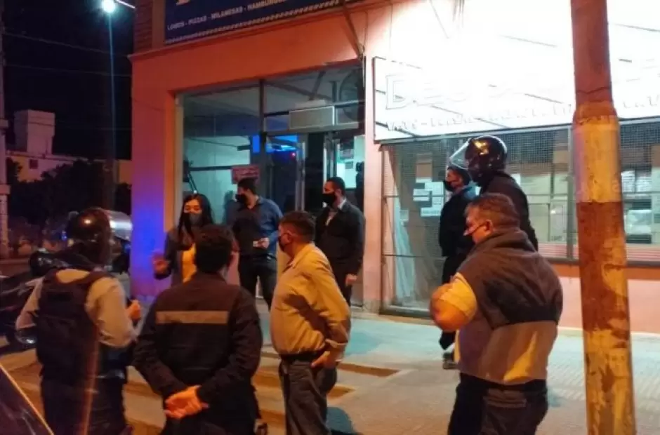 Infracciones y cierre de locales.