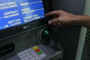 Alerta: Por qu no se debe imprimir el ticket que el cajero automtico da como comprobante