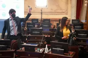 El oficialismo aprob la remocin de los jueces que investigan a Cristina y la oposicin abandon la sesin