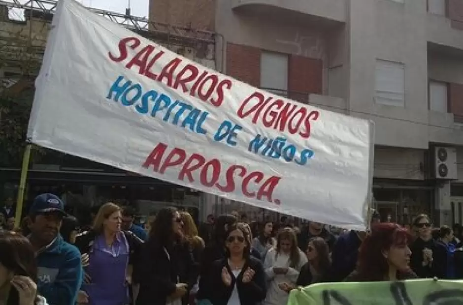 El gremio pide urgente recomposici�n salarial.