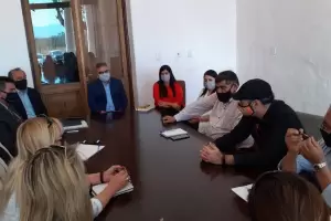 No hubo acuerdo con los docentes y el Ejecutivo les aumentar el 21% por decreto