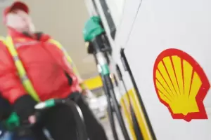 Shell aument un 4% el precio de los combustibles