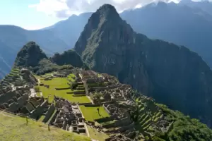 Per estudia reanudar los vuelos internacionales con seis pases latinoamericanos