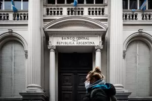 Vuelve la venta de dlar ahorro: los bancos habilitan desde hoy la compra por homebanking