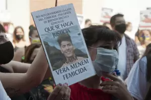 A siete meses del femicidio de Brenda Micaela Gordillo, se realiz� una nueva marcha para pedir justicia