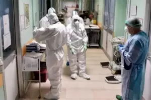 El mundo super� los 35 millones de casos y algunos pa�ses marcan nuevos r�cords