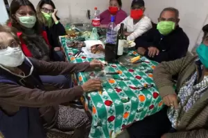 El Gobierno prepara un decreto "excepcional" para permitir las reuniones por el D�a de la Madre