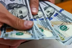 El d�lar blue baj� y alcanz� su valor m�nimo en m�s de 2 meses