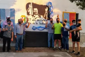 Mural por el Da de la Lealtad en Chumbicha