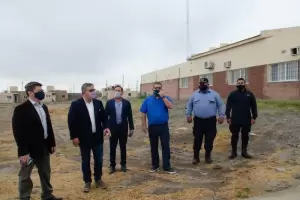 Anunciaron la construcci�n de un Hospital en Valle Chico