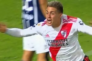 River cosech una victoria frente a Godoy Cruz  y contina como escolta de Banfield