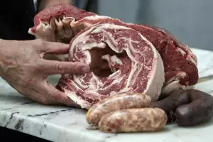 Massa: "Lo estn estafando al que le cobran ms de $2 mil el kilo de asado"