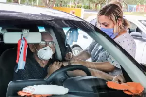 Comenz la campaa de vacunacin contra la gripe de adultos mayores