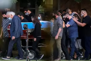 Maradona fue enterrado y ya descansa en el cementerio de Bella Vista