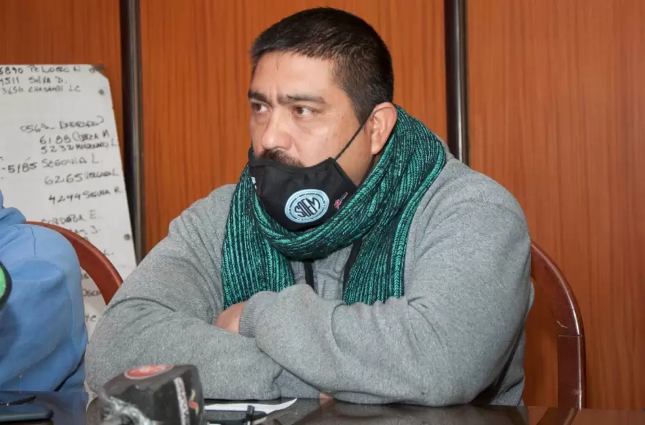 Ar�valo confirm� el paro.