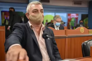 Martnez sobre Morales y Da Pr: Parece que tienen coronita, porque hoy pueden litigar