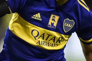 Proponen sumar una estrella al escudo de Boca en honor a Maradona