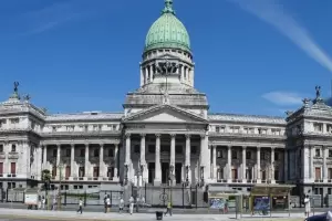 Presentaron un proyecto de ley para que no prescriban los delitos sexuales contra menores