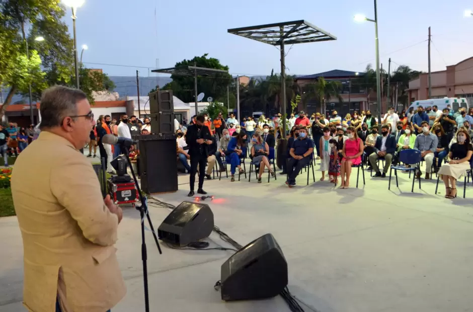 Jalil, durante la inauguracin de la plaza de San Isidro.