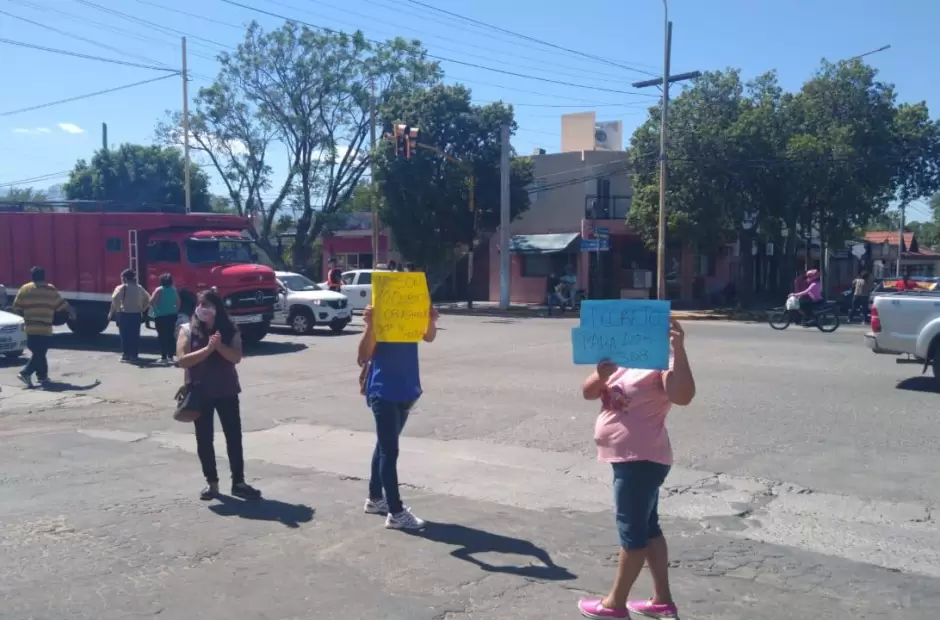 Protesta frente al CAPE