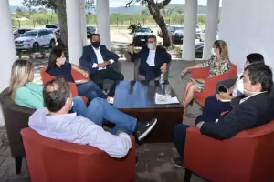 Gobierno crea el Ministerio de Trabajo