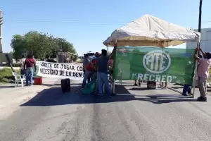 Recreo: contina el reclamo por la reincorporacin de trabajadores cesanteados