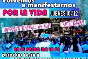 Vigilias celeste y verde en la Plaza 25 de Mayo