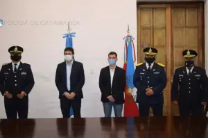 Dos mujeres denunciaron al jefe de Polica por secuestrarles sus telfonos celulares