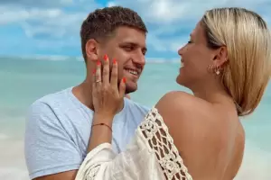 Barbie V�lez anunci� su casamiento con su novio: �S�, �hoy y siempre!�