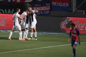 San Lorenzo cay ante Talleres en el Nuevo Gasmetro y perdi su invicto